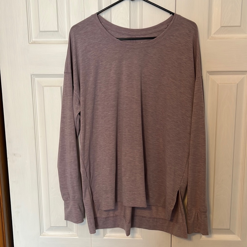 ALL IN MOTION long sleeve shirt. Size: L